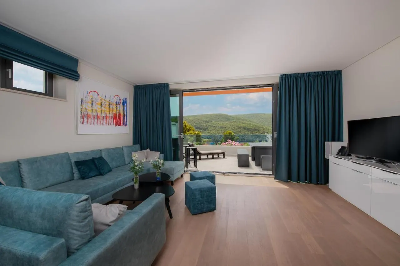 Park Hill Residences Rabac Apartment