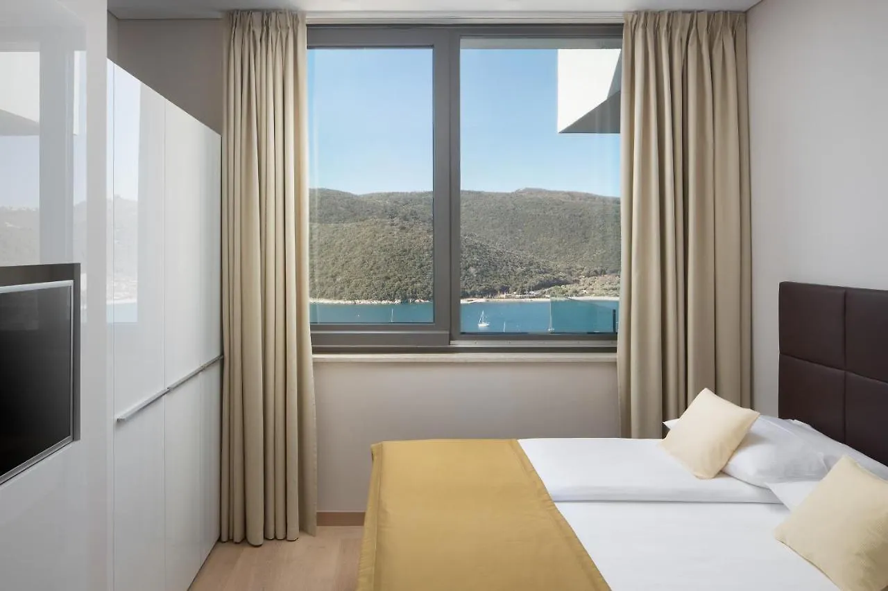 Park Hill Residences Rabac Apartment